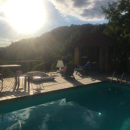Gite Libertalia Salles-la-Source Экстерьер фото