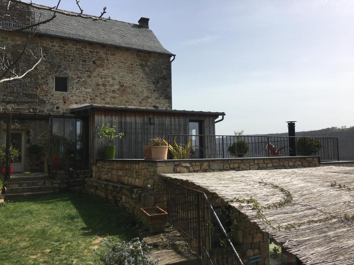 Gite Libertalia Salles-la-Source Экстерьер фото